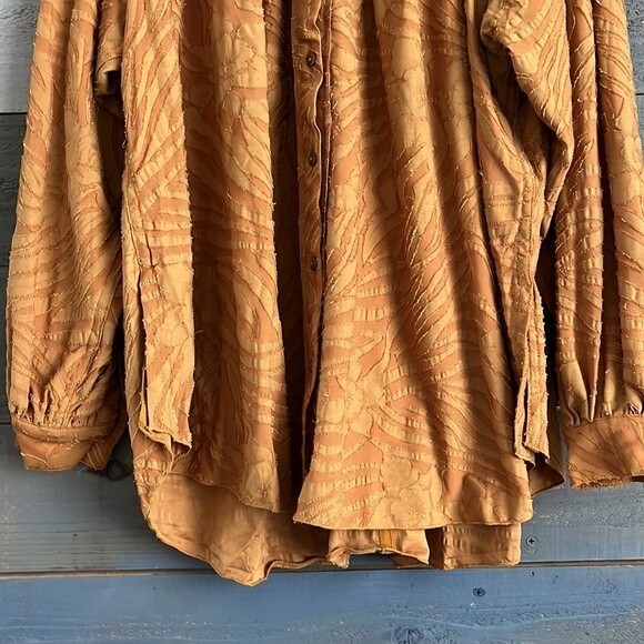 NEW Free People Can't Stop Dreaming Flowy Pleated Tunic Blouse Gold S - Picture 3 of 10